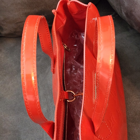 Orange Louis Vuitton Monogram Vernis - Picture 5 of 10